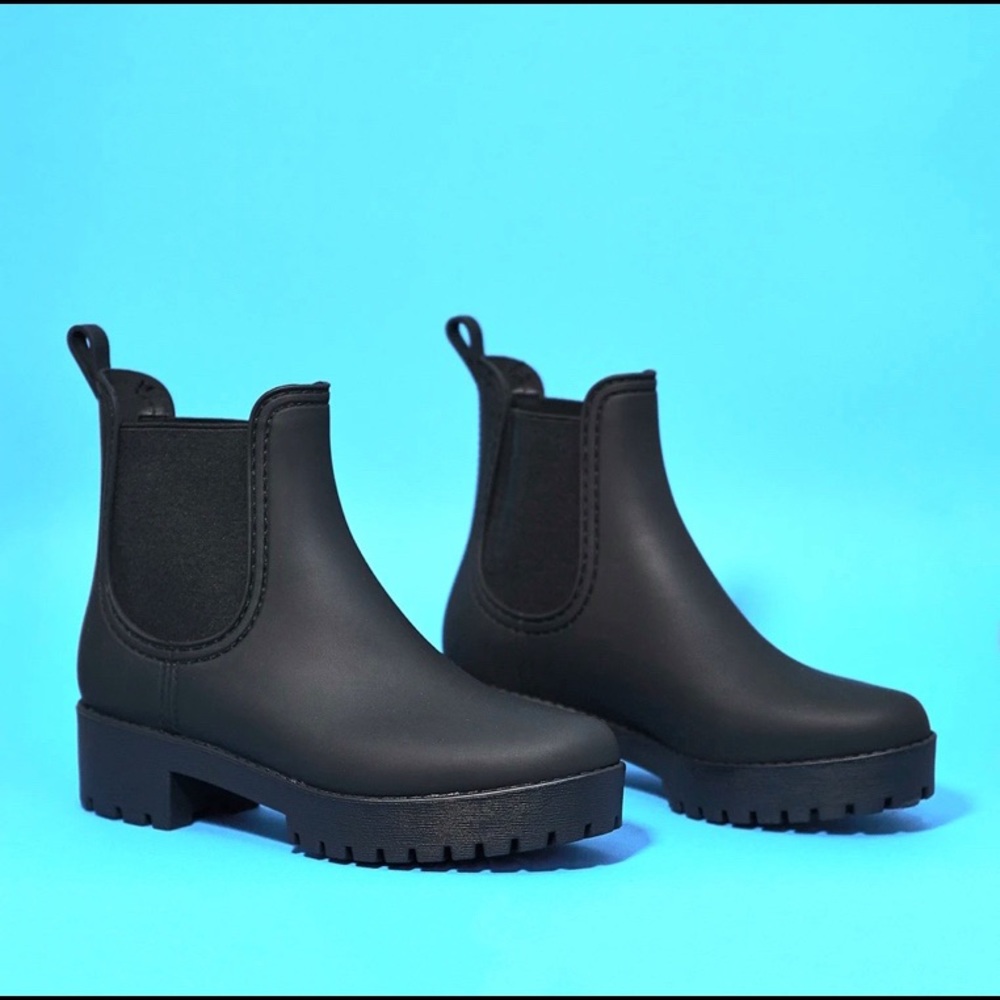 Jeffrey Campbell Chelsea style rain boot